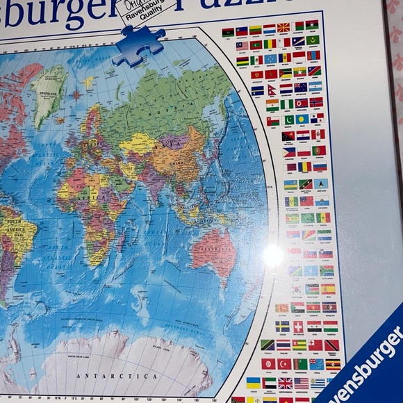 Political World Map - Picture 5 of 10